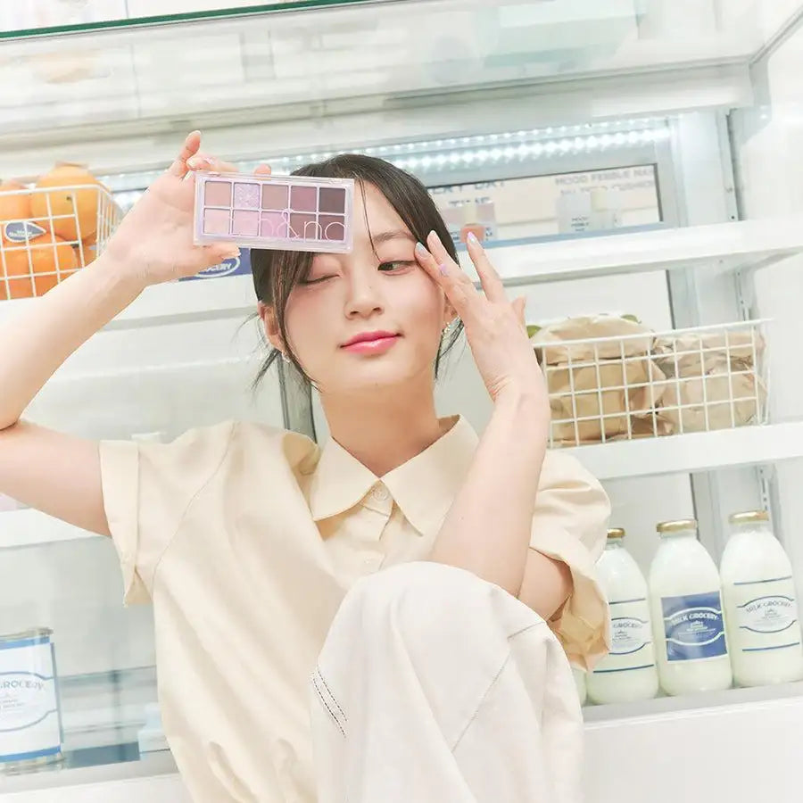 Romand Better Than Palette 6g #Milk Grocery 09 Dreamy Lilac Garden Korean makeup product view 4