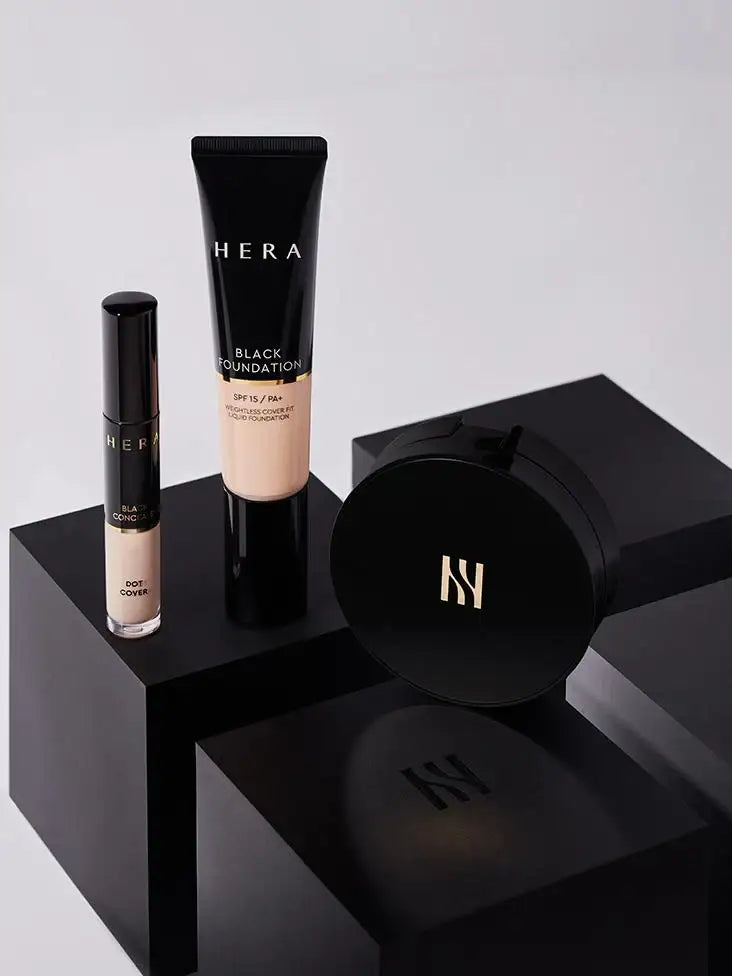 HERA BLACK CUSHION SPF 34 / PA++ - No. 17N1 IVORY 15g x 2ea Korean beauty product image 4