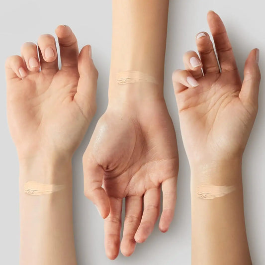 Jung Saem Mool Essential Skin Nuder Longwear Cushion Fair Light product image 2