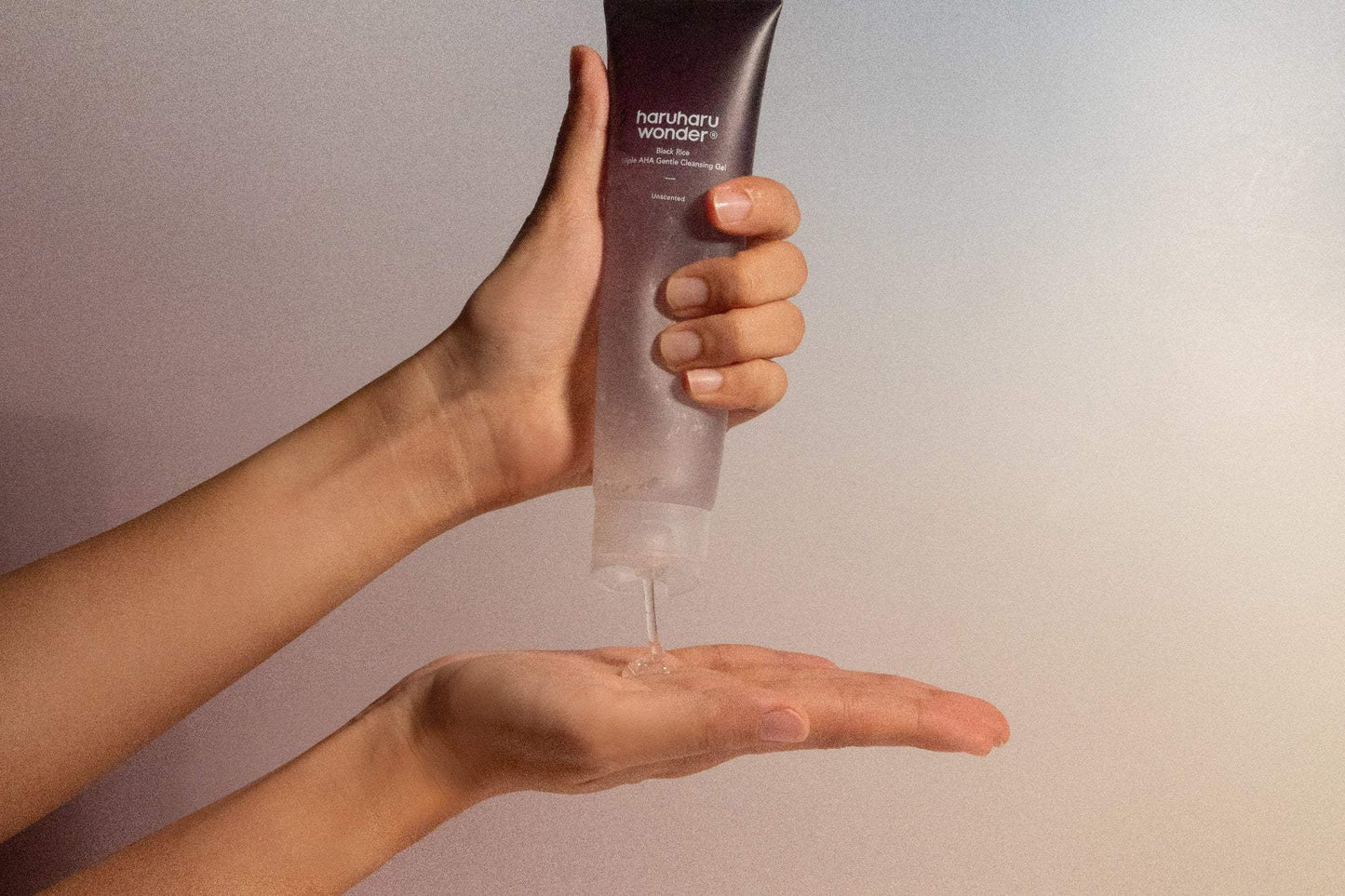 haruharu wonder Black Rice Triple AHA Gentle Cleansing Gel Unscented 100ml Korean beauty product image 3