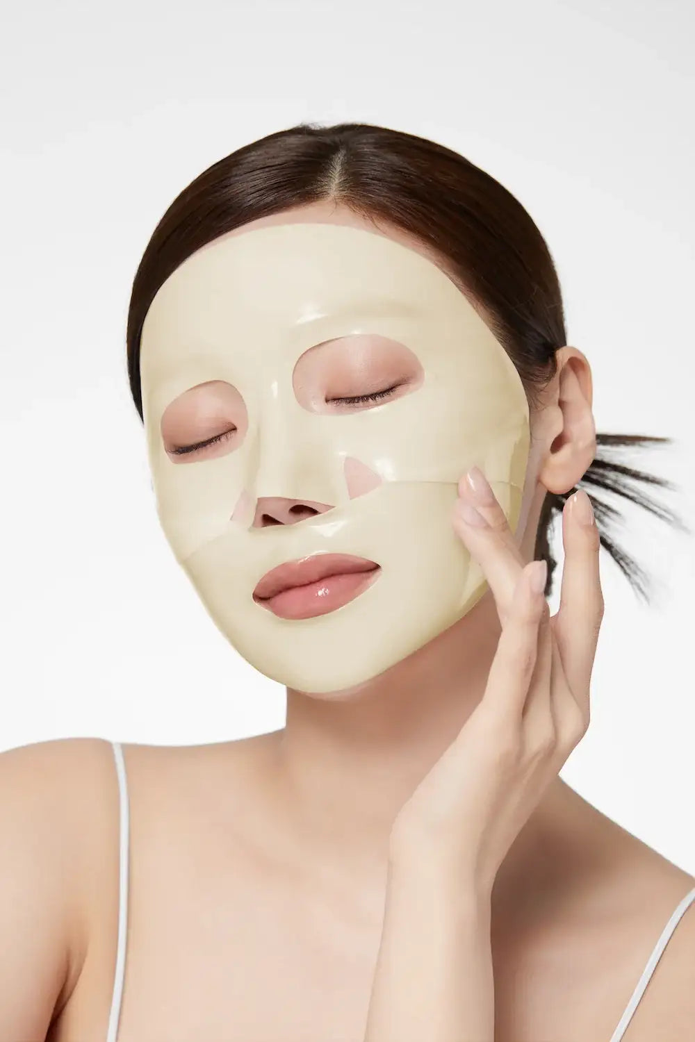 Medicube Kojic Acid Turmeric Brightening Gel Mask 4EA Korean skincare product view 7