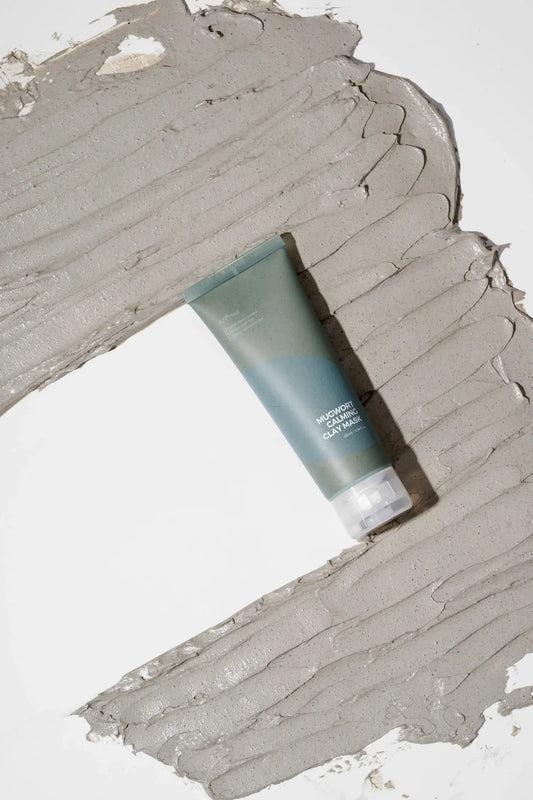 Isntree Mugwort Calming Clay Mask 100ml Korean skincare product image 2
